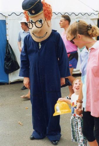 Gang Show - Postman Pat (1)